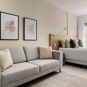 Estudio Superior con Cama King